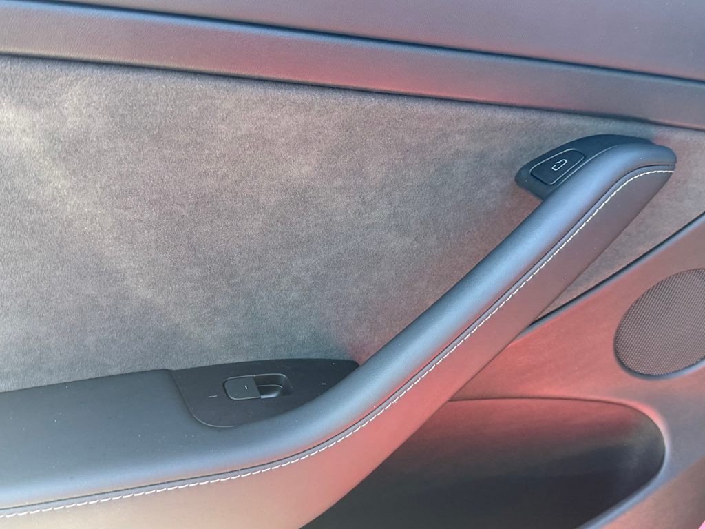 Thumbnail: 2023 Tesla Model 3 - 23