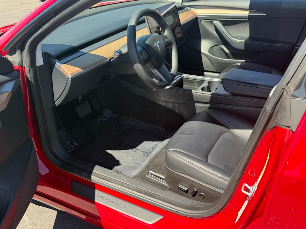 Thumbnail: 2023 Tesla Model 3 - 22