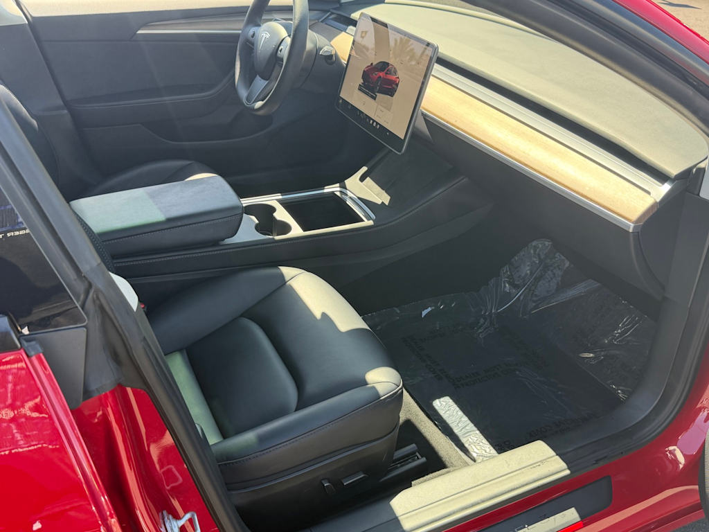 Thumbnail: 2023 Tesla Model 3 - 26