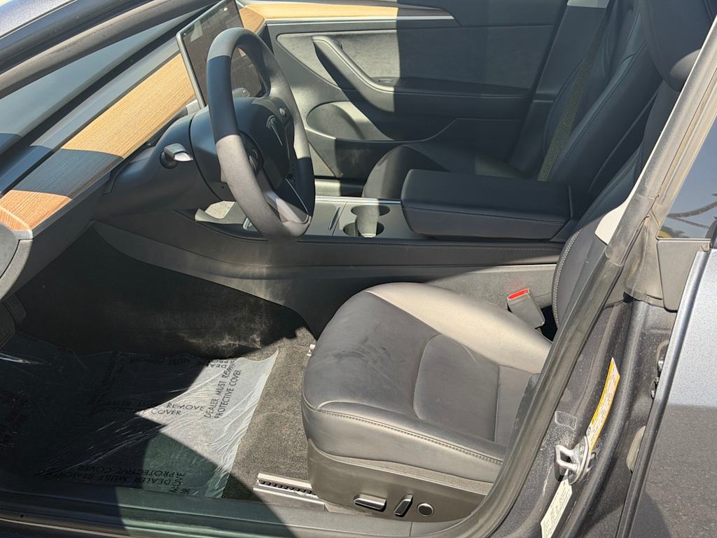 Thumbnail: 2023 Tesla Model 3 - 8