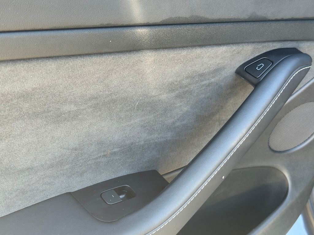 Thumbnail: 2023 Tesla Model 3 - 23