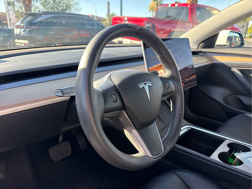 Thumbnail: 2023 Tesla Model 3 - 2