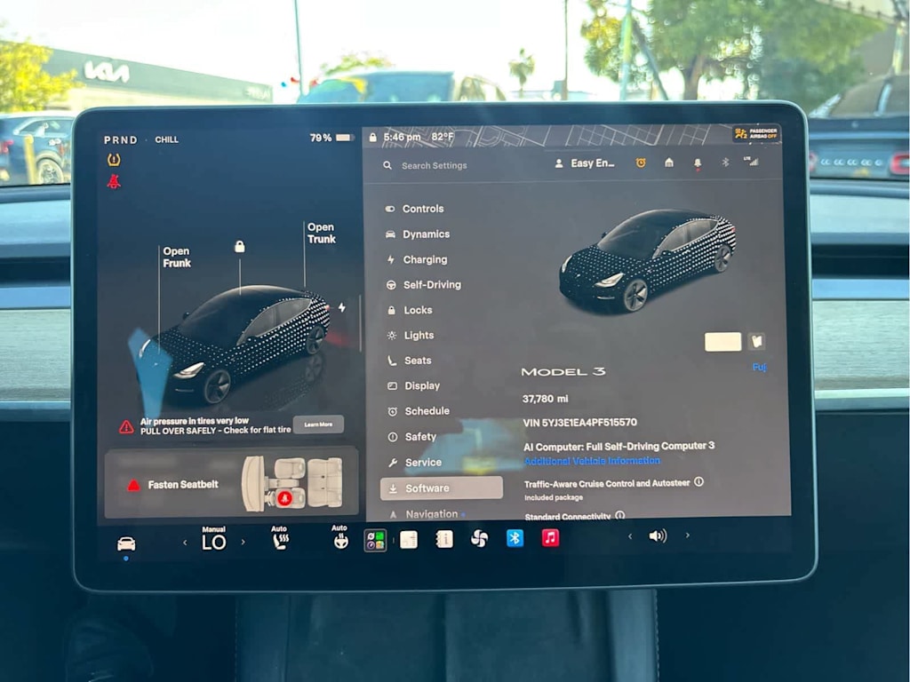 Thumbnail: 2023 Tesla Model 3 - 13