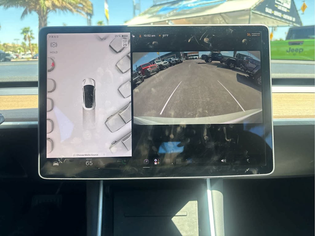 Thumbnail: 2020 Tesla Model 3 - 13