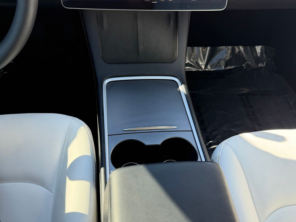 Thumbnail: 2023 Tesla Model 3 - 13