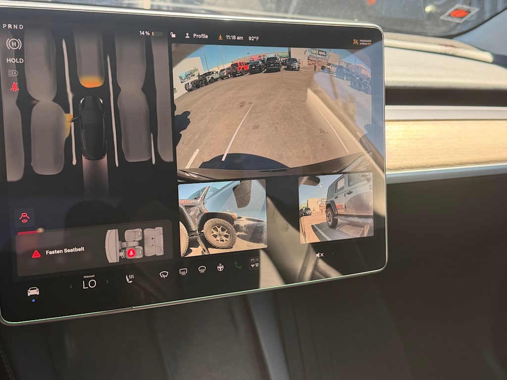 Thumbnail: 2023 Tesla Model 3 - 22