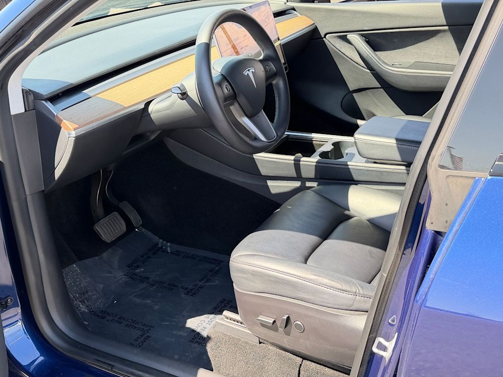 Thumbnail: 2021 Tesla Model Y - 8