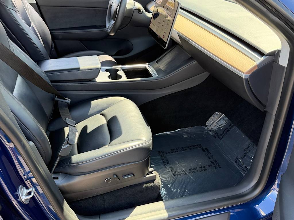 Thumbnail: 2021 Tesla Model Y - 28