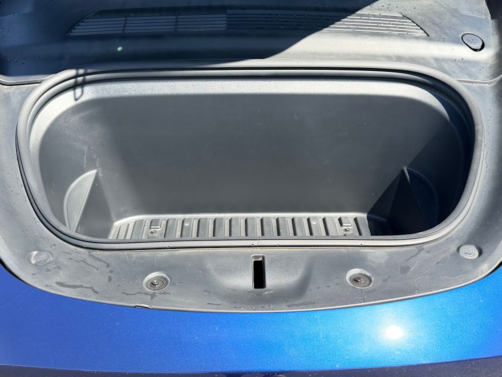 Thumbnail: 2021 Tesla Model Y - 31