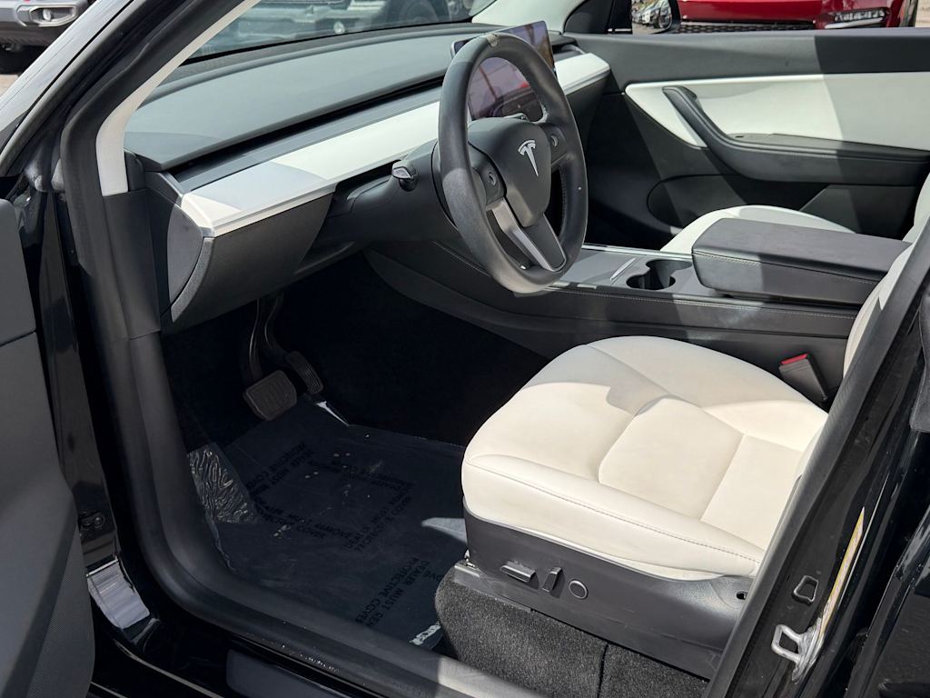 Thumbnail: 2021 Tesla Model Y - 7
