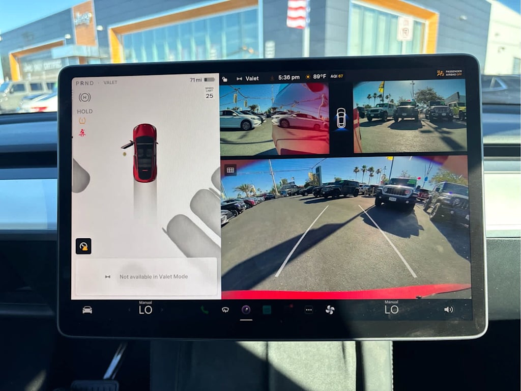Thumbnail: 2023 Tesla Model Y - 14