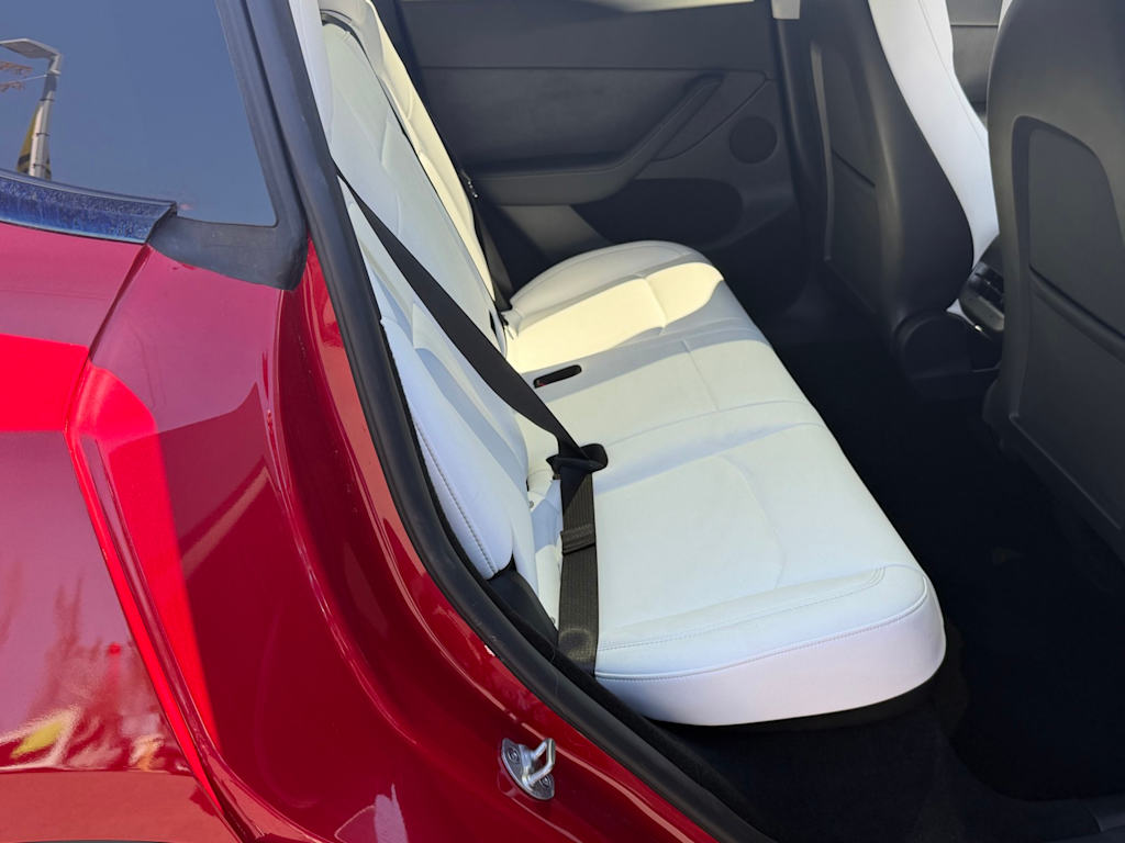 Thumbnail: 2023 Tesla Model Y - 11