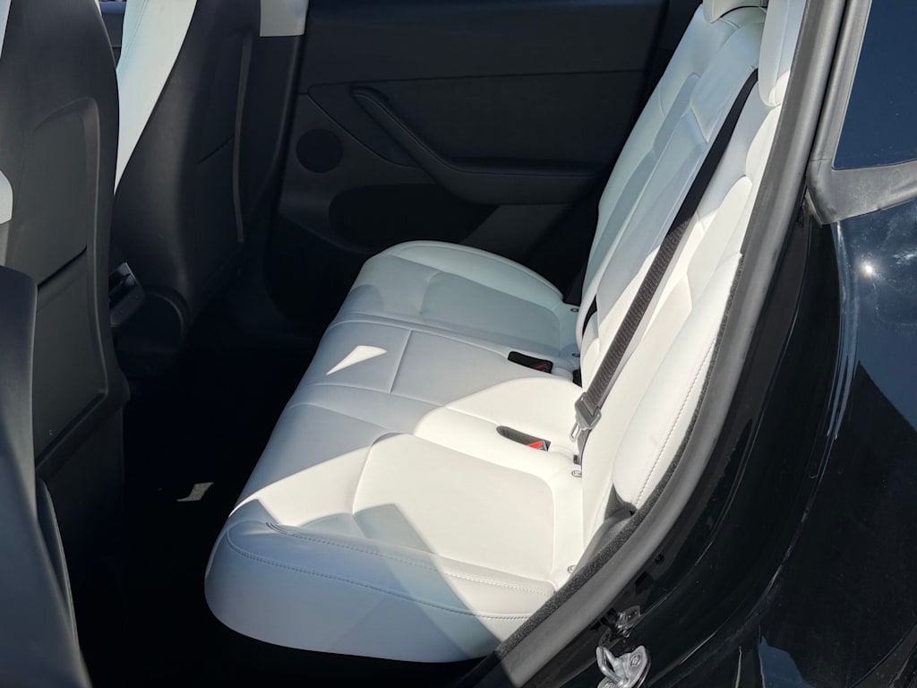 Thumbnail: 2024 Tesla Model Y - 10