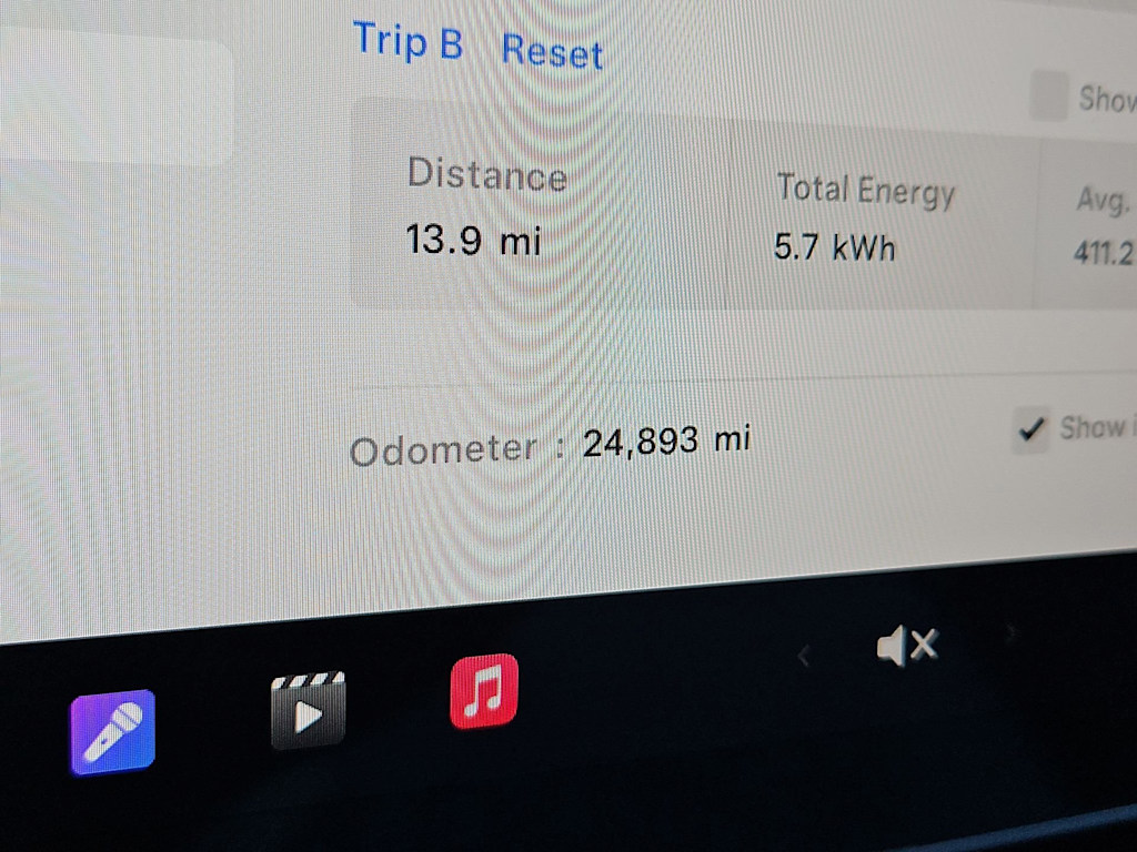 Thumbnail: 2023 Tesla Model Y - 16