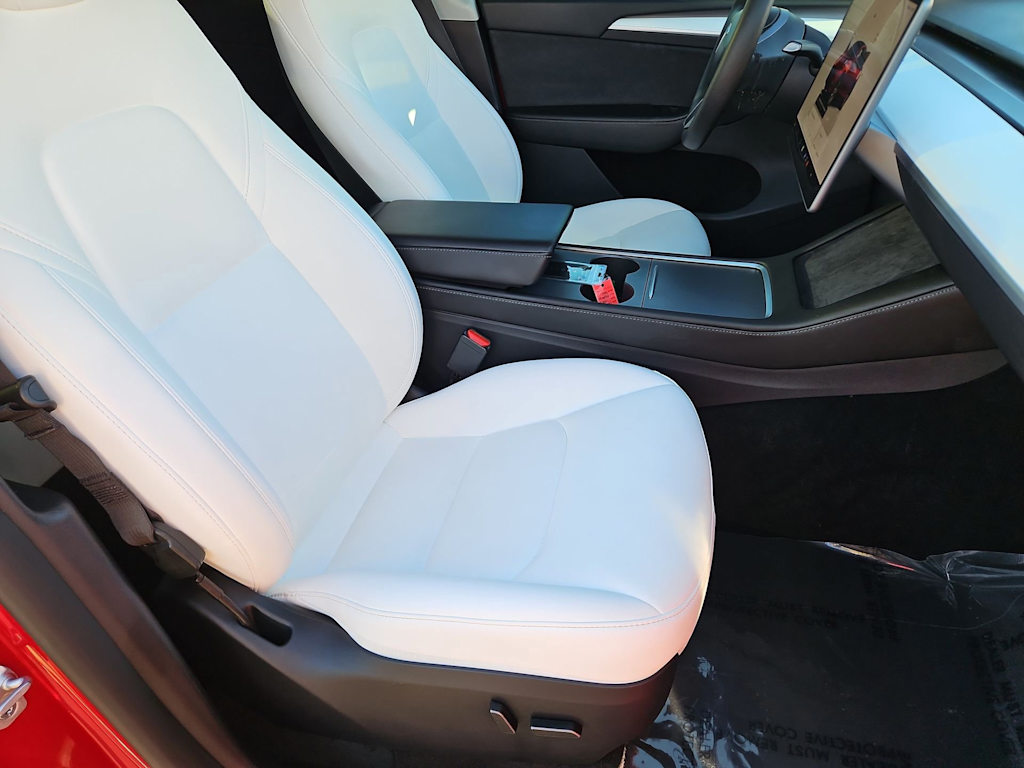 Thumbnail: 2023 Tesla Model Y - 26