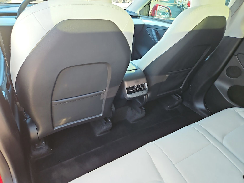 Thumbnail: 2023 Tesla Model Y - 11