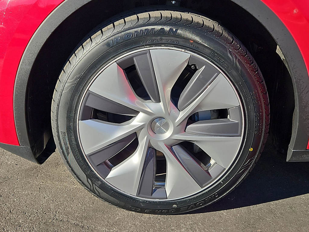 Thumbnail: 2023 Tesla Model Y - 7