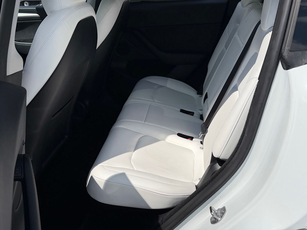 Thumbnail: 2023 Tesla Model Y - 11