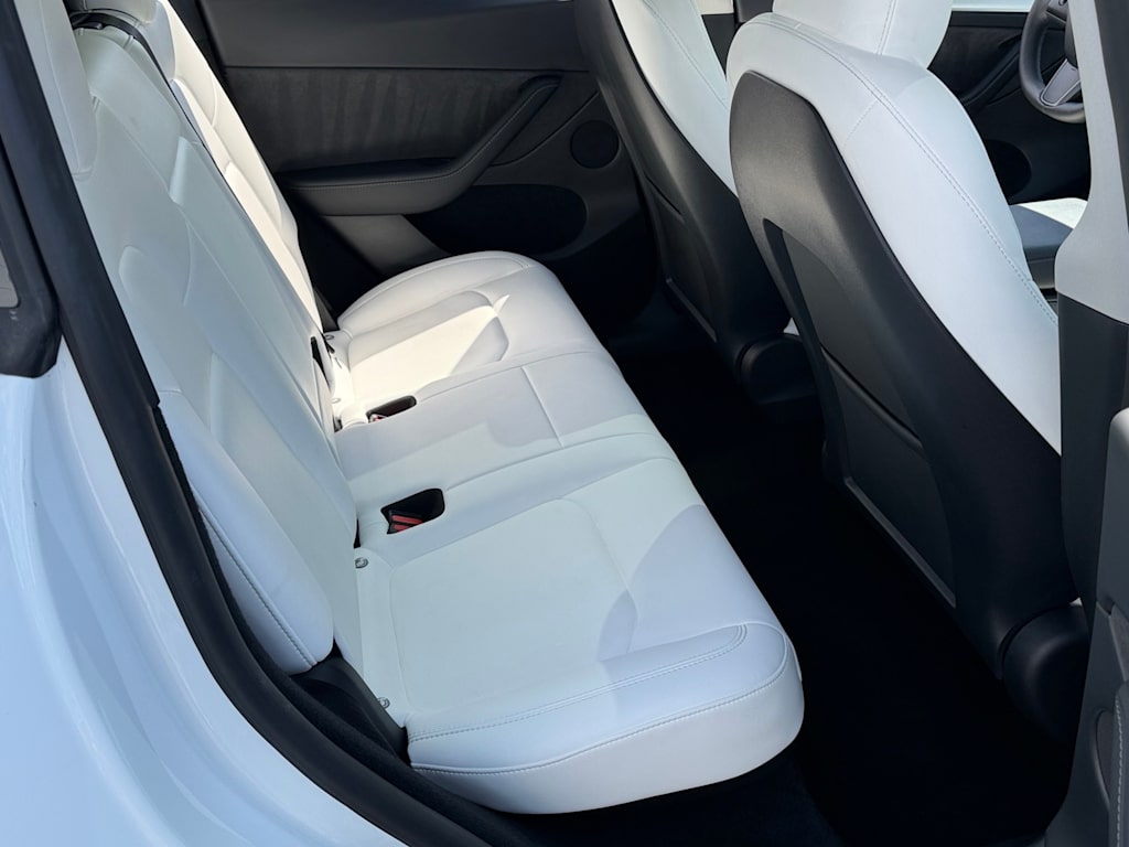 Thumbnail: 2023 Tesla Model Y - 24