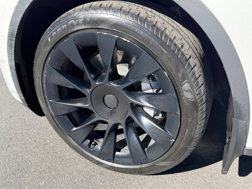 Thumbnail: 2022 Tesla Model Y - 8