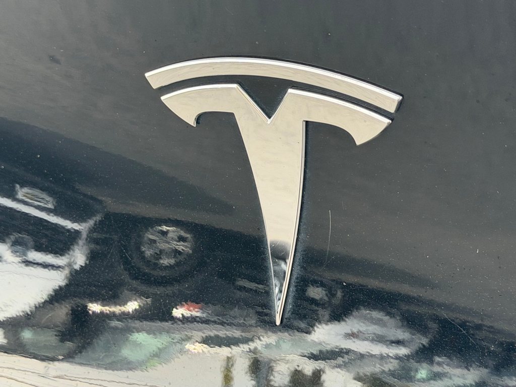 Thumbnail: 2023 Tesla Model Y - 11