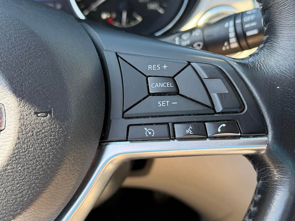 Thumbnail: 2019 Nissan Rogue Sport - 26
