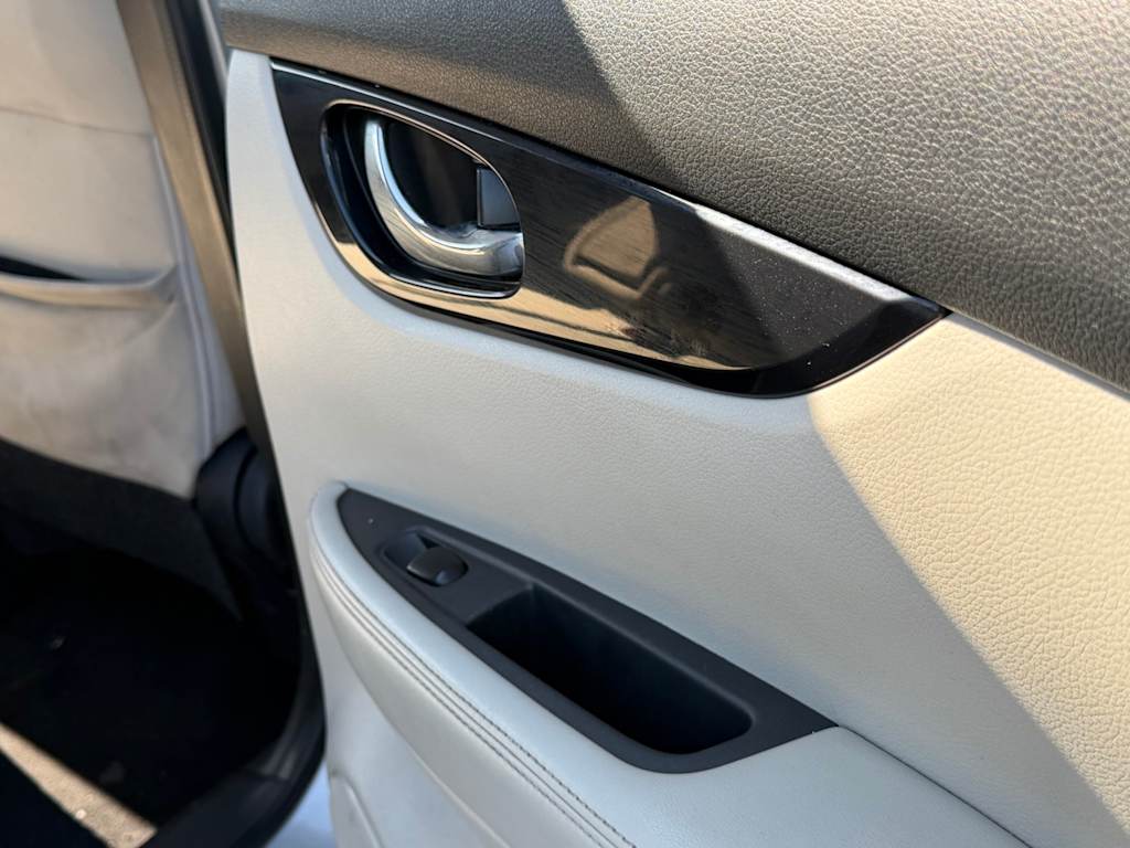 Thumbnail: 2019 Nissan Rogue Sport - 29