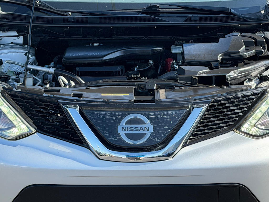 Thumbnail: 2019 Nissan Rogue Sport - 9