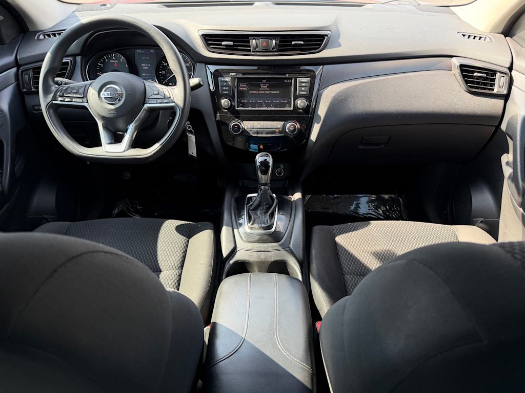 Thumbnail: 2020 Nissan Rogue Sport - 2