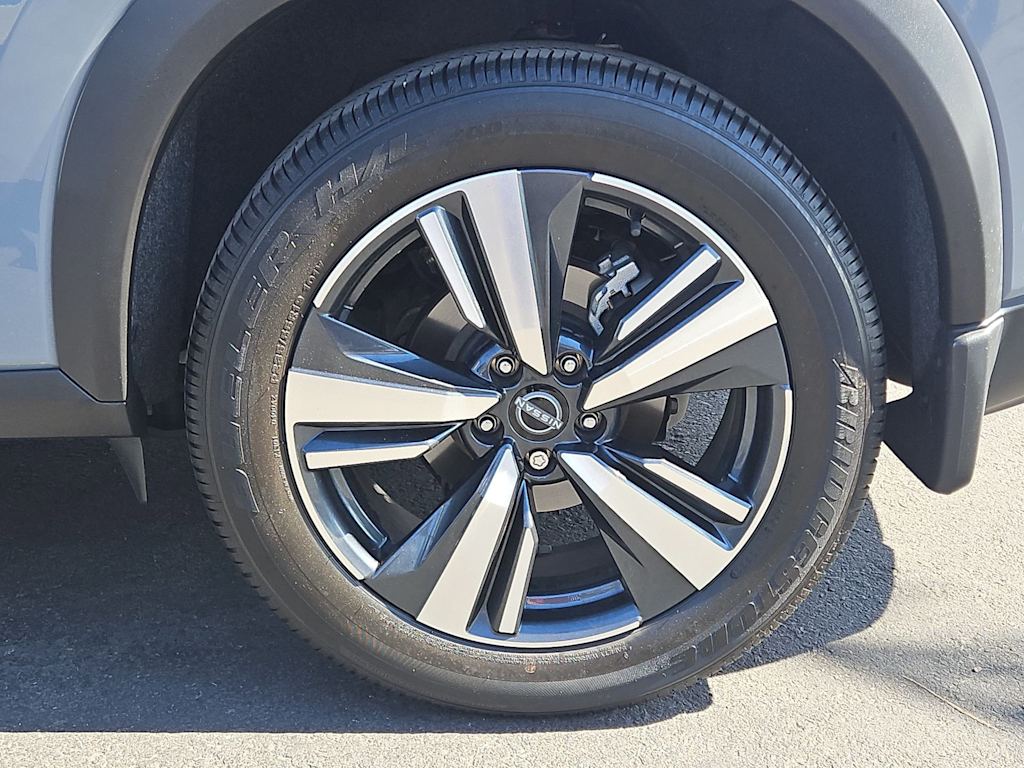 Thumbnail: 2022 Nissan Rogue - 8