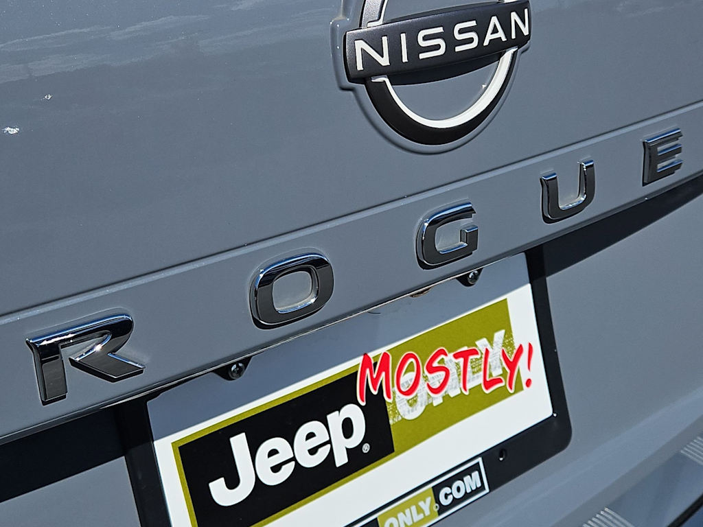 Thumbnail: 2022 Nissan Rogue - 22