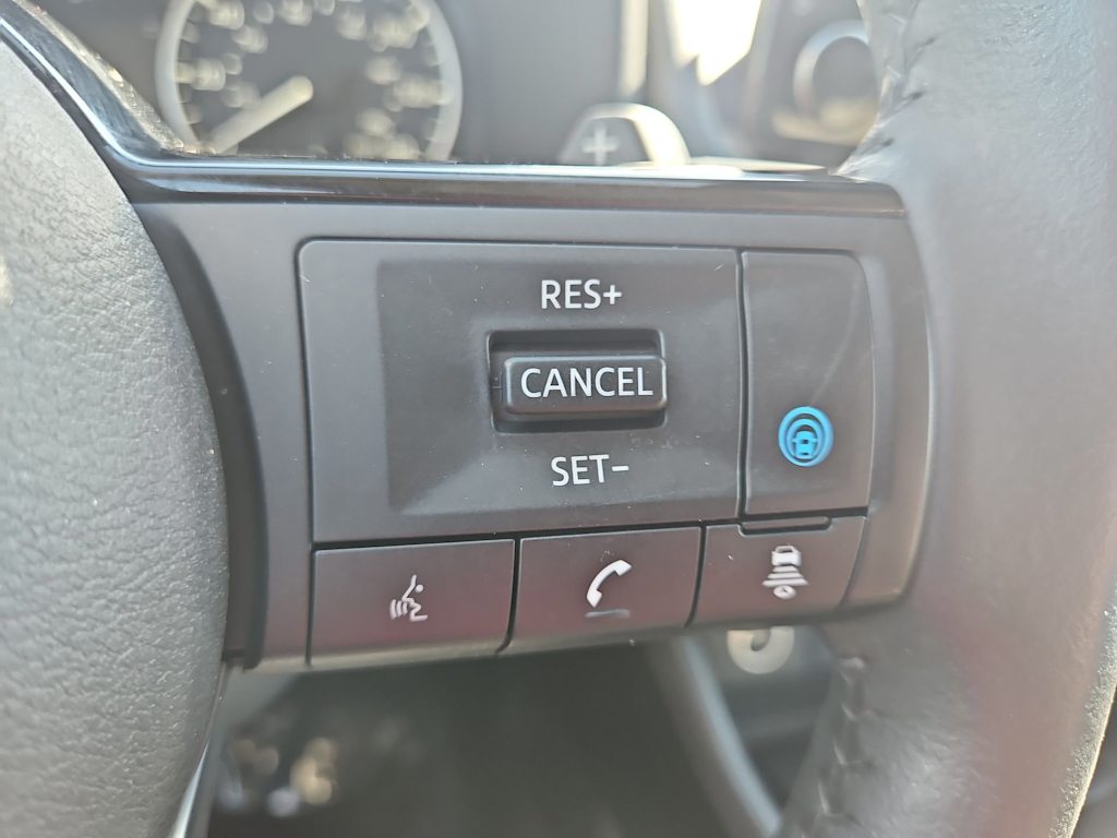 Thumbnail: 2022 Nissan Rogue - 27