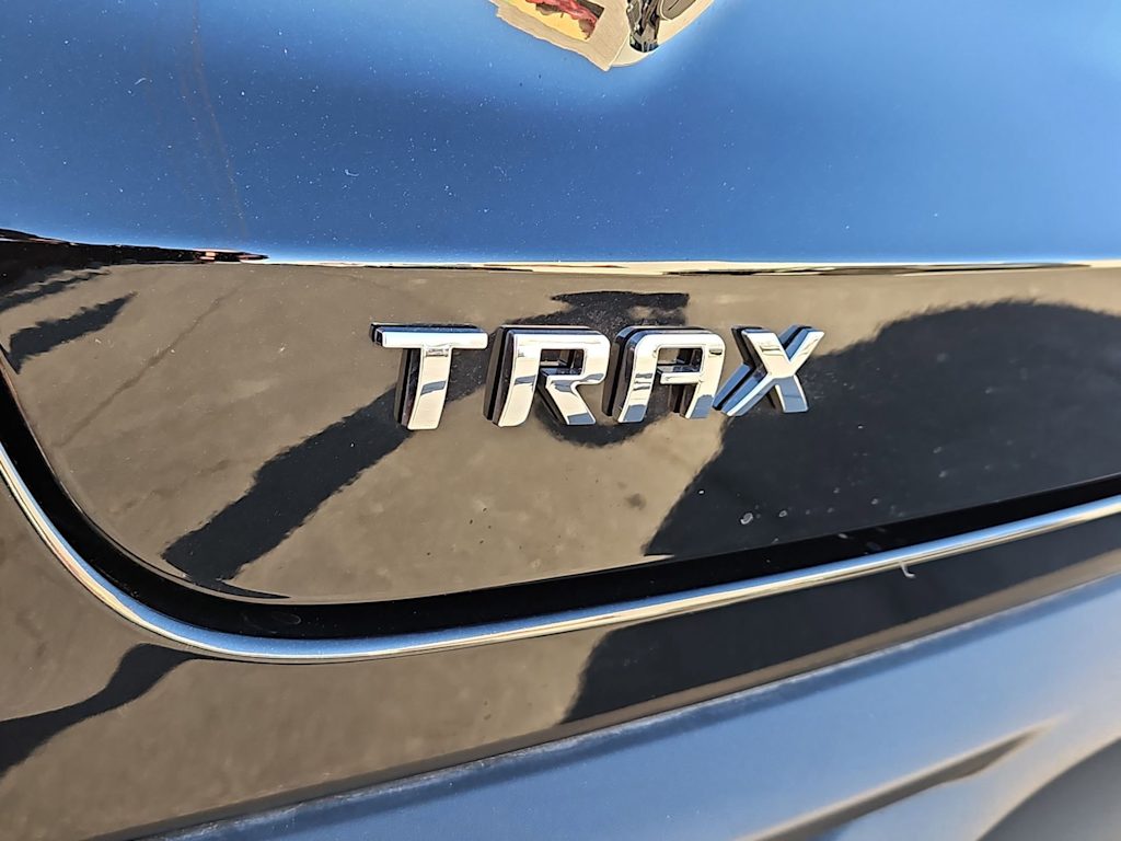 Thumbnail: 2025 Chevrolet Trax - 25