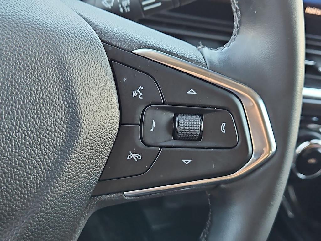 Thumbnail: 2025 Chevrolet Trax - 30