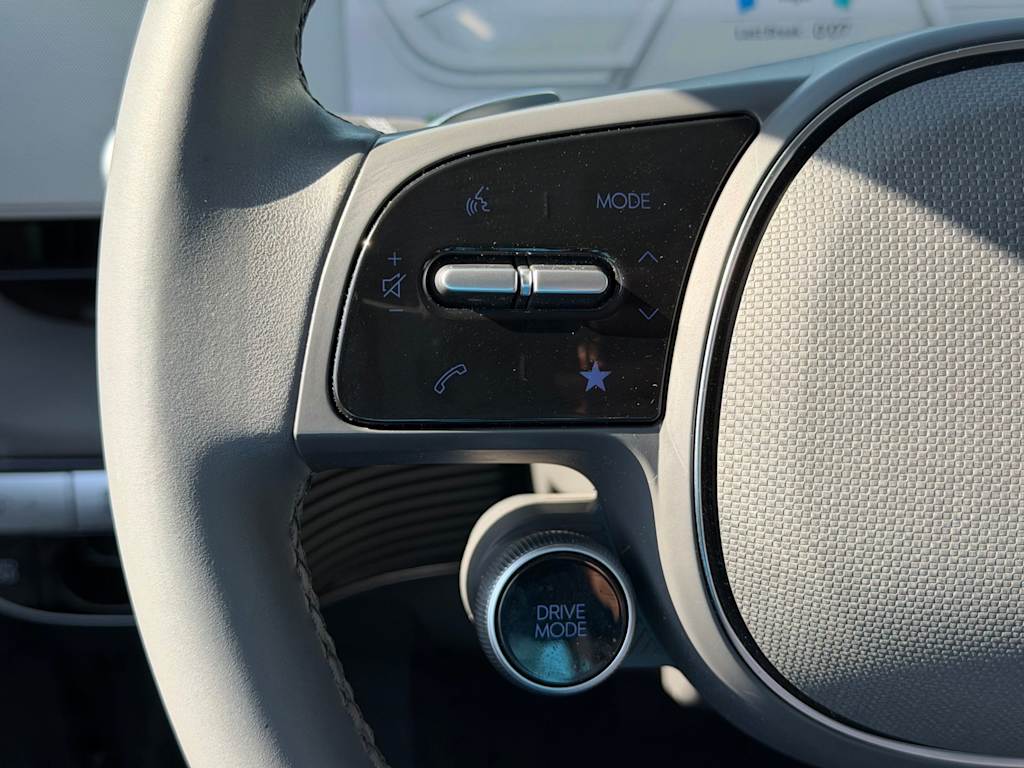 Thumbnail: 2024 Hyundai Ioniq 5 - 21