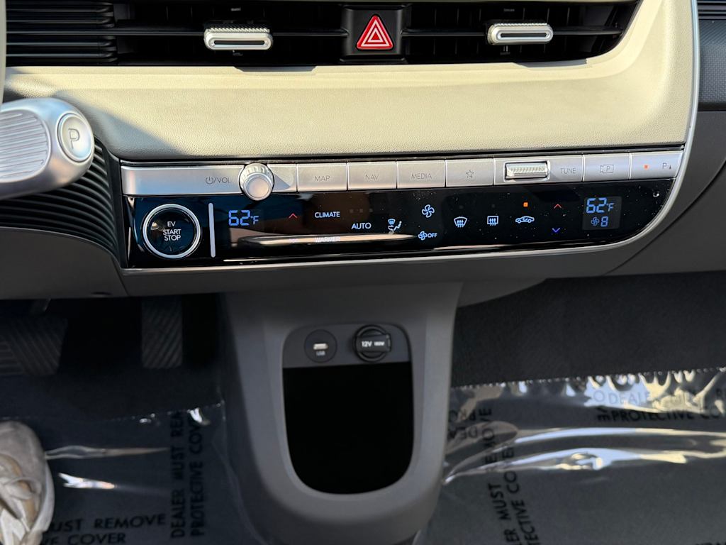 Thumbnail: 2024 Hyundai Ioniq 5 - 12