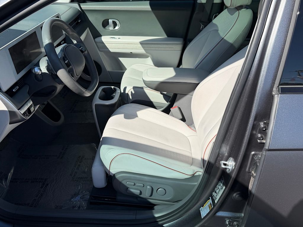 Thumbnail: 2023 Hyundai Ioniq 5 - 9