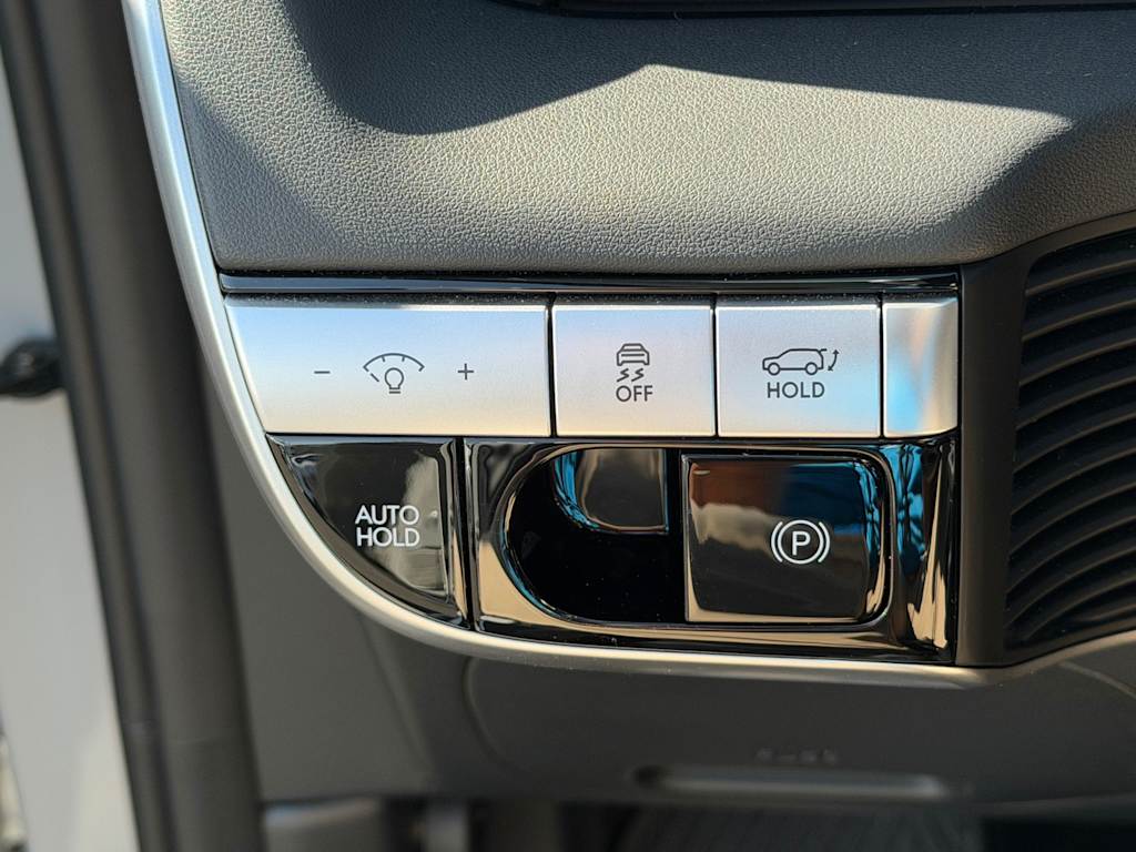 Thumbnail: 2024 Hyundai Ioniq 5 - 21