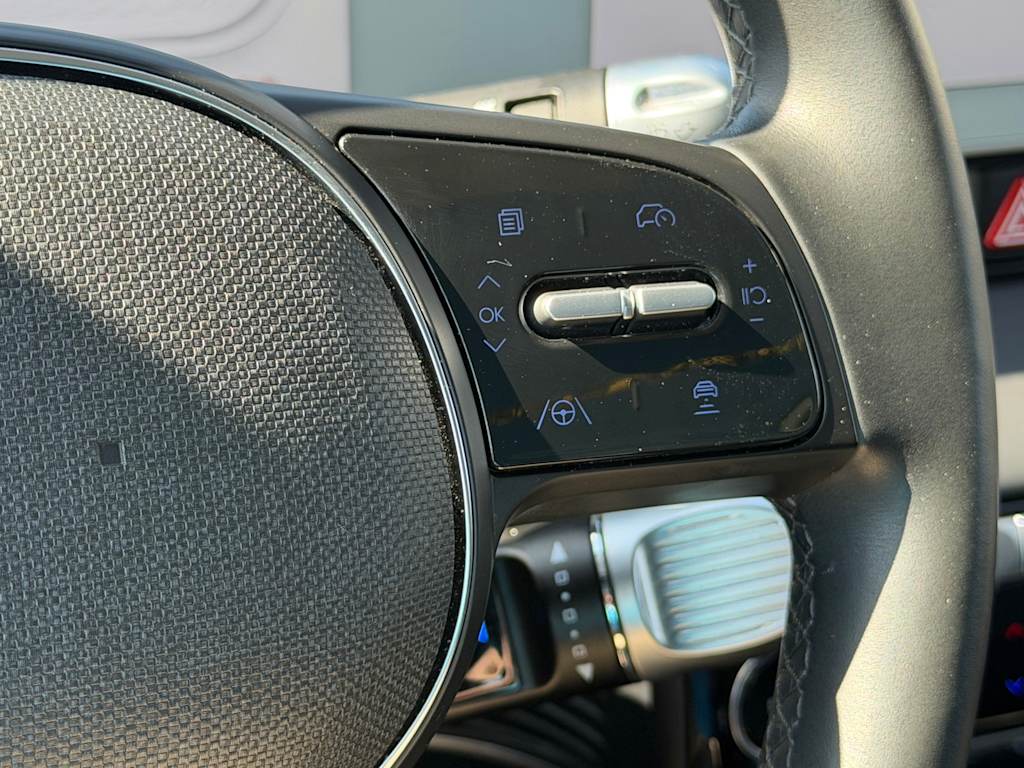 Thumbnail: 2024 Hyundai Ioniq 5 - 23
