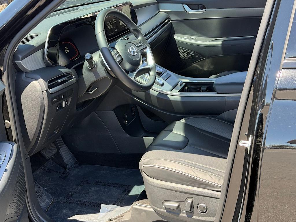 Thumbnail: 2024 Hyundai Palisade - 10