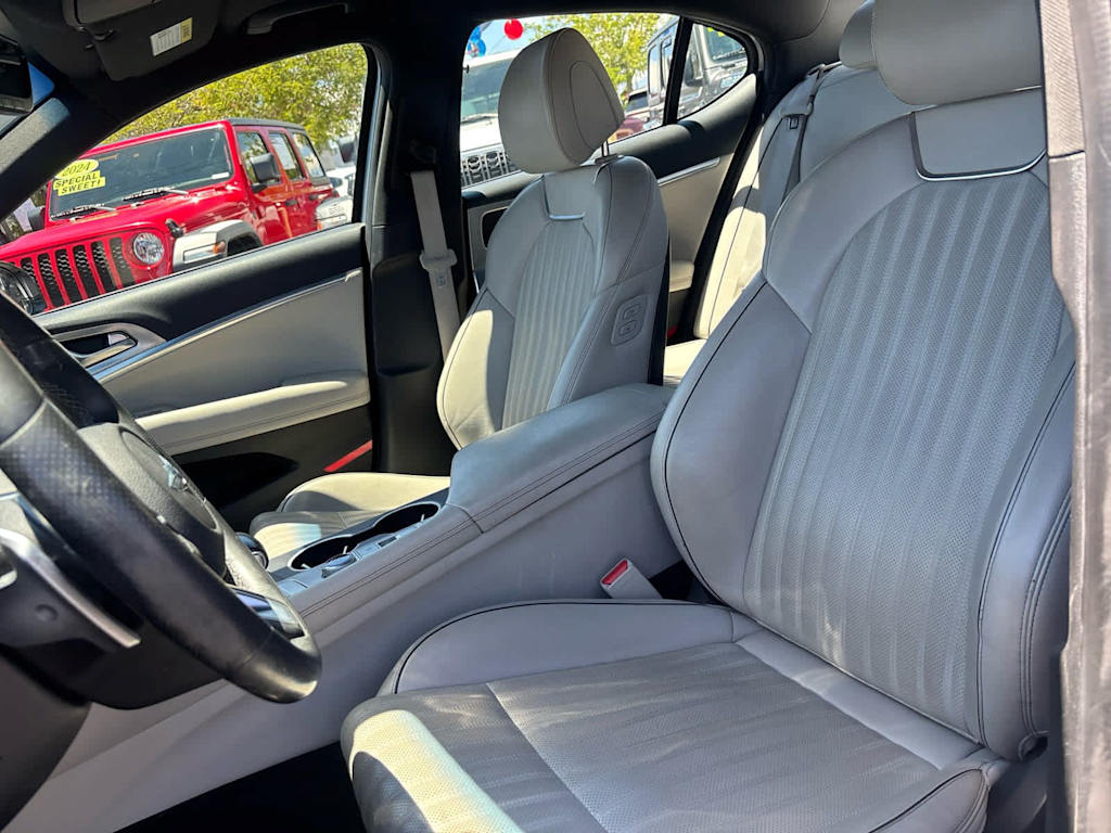 Thumbnail: 2022 Genesis G70 - 7