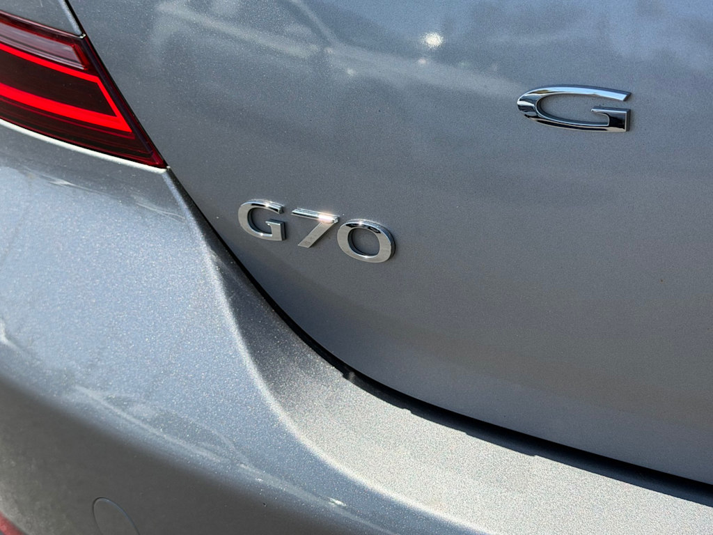 Thumbnail: 2022 Genesis G70 - 7
