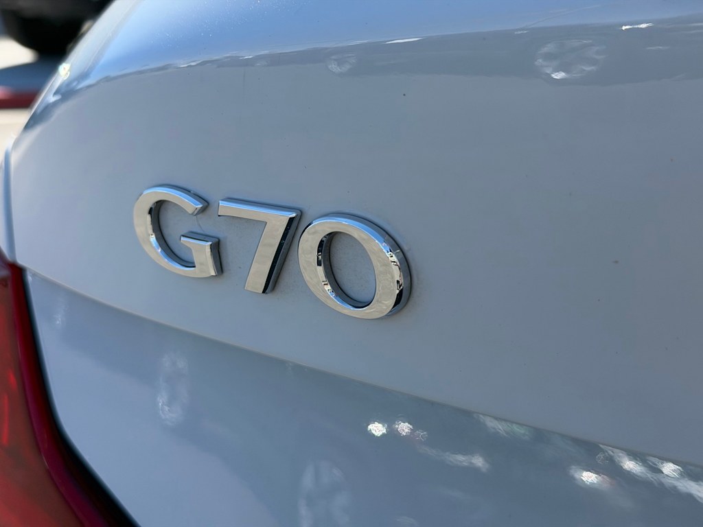 Thumbnail: 2021 Genesis G70 - 7