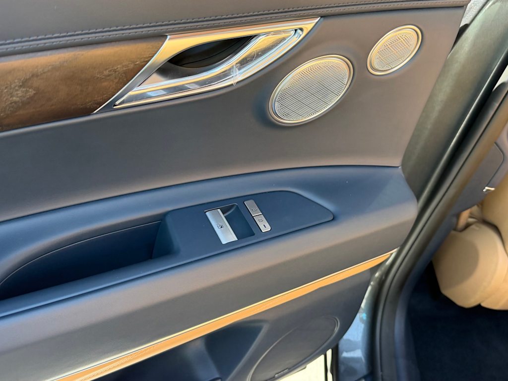 Thumbnail: 2023 Genesis GV80 - 26