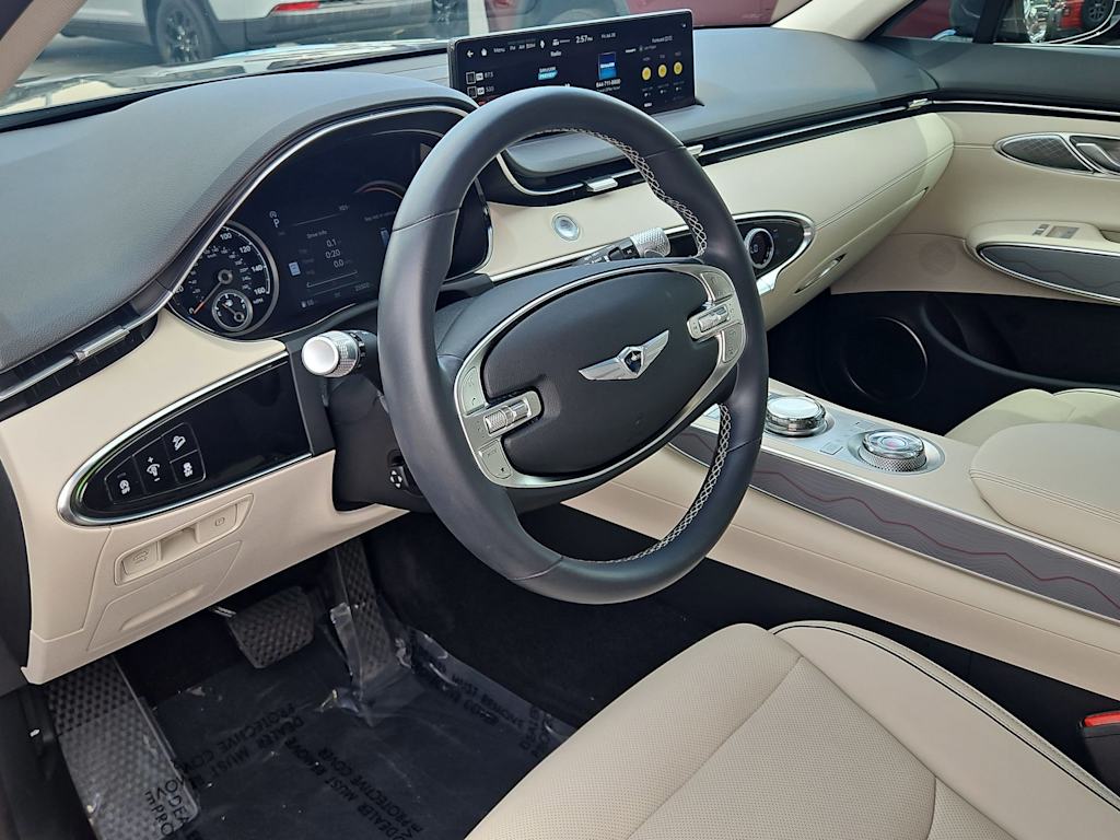 Thumbnail: 2023 Genesis GV70 - 2