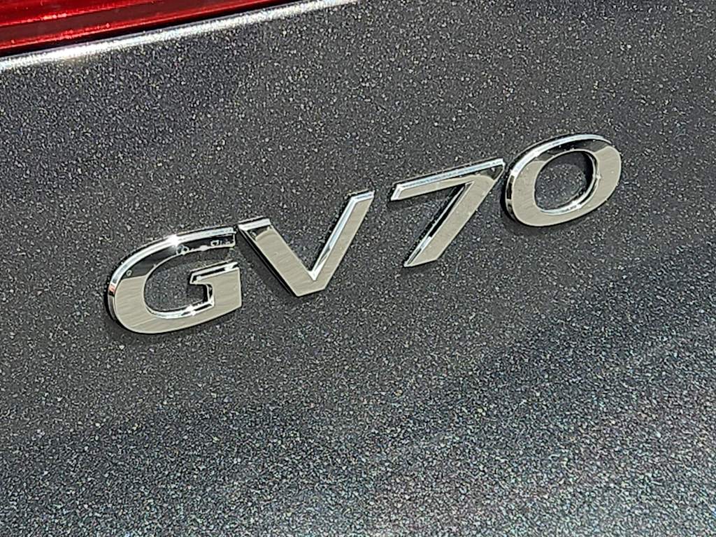 Thumbnail: 2023 Genesis GV70 - 24
