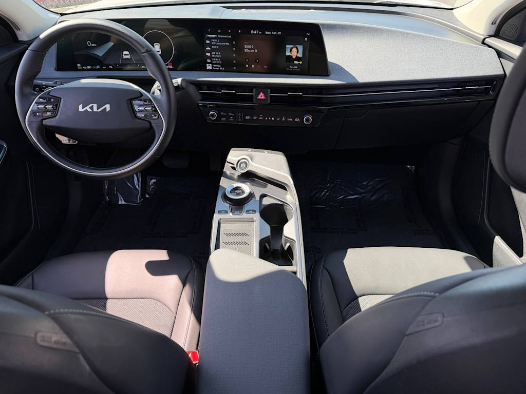 Thumbnail: 2024 Kia EV6 - 2