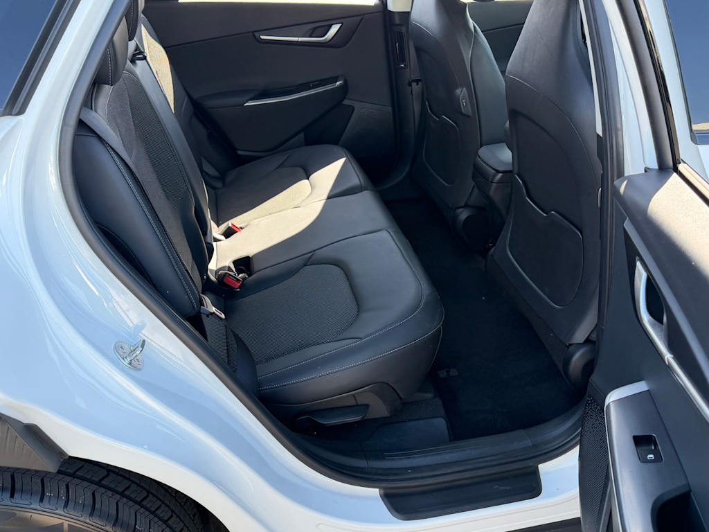 Thumbnail: 2024 Kia EV6 - 31