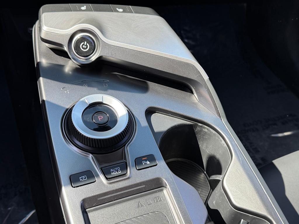 Thumbnail: 2024 Kia EV6 - 26