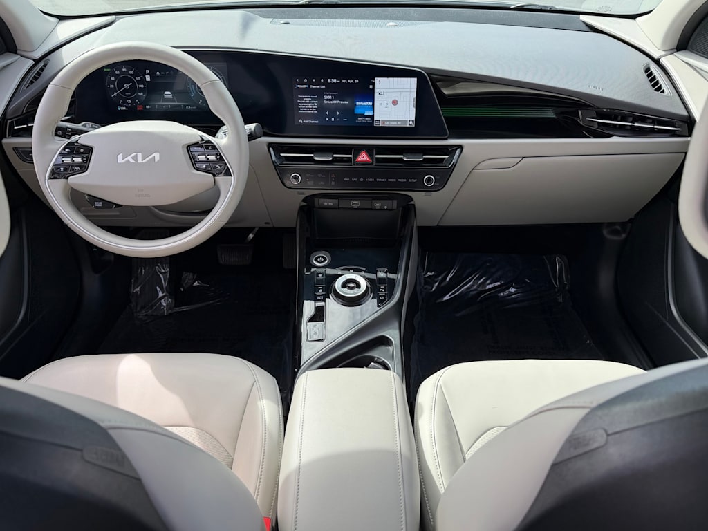 Thumbnail: 2023 Kia Niro - 2